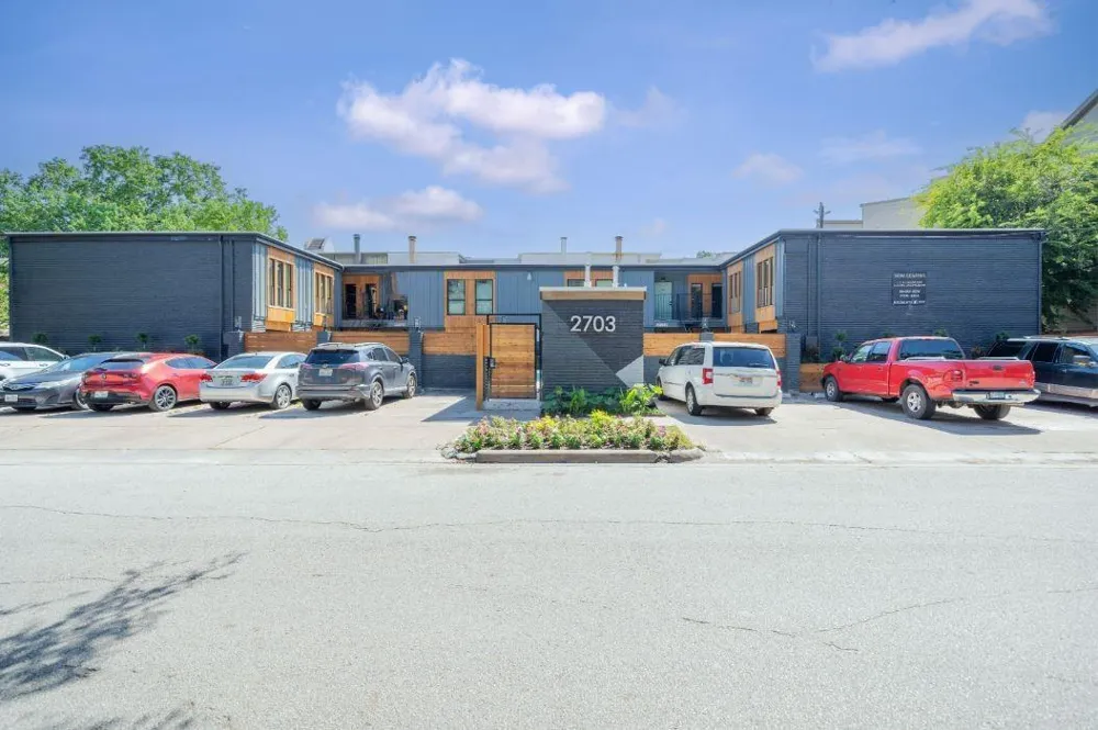 2703 Mason Street #2BD Houston, TX 77006