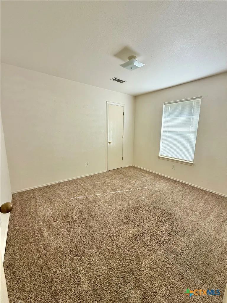 4504 Aspen Drive Killeen, TX 76542