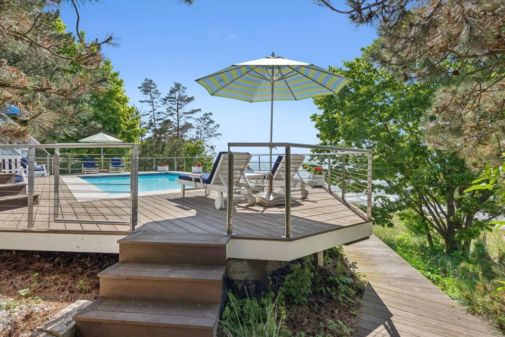 40808 Wilderness Dunes Lane Covert, MI 49043