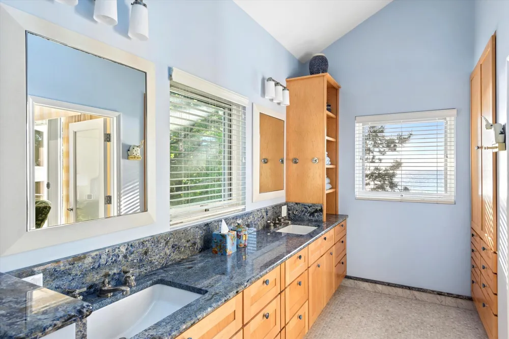 40808 Wilderness Dunes Lane Covert, MI 49043
