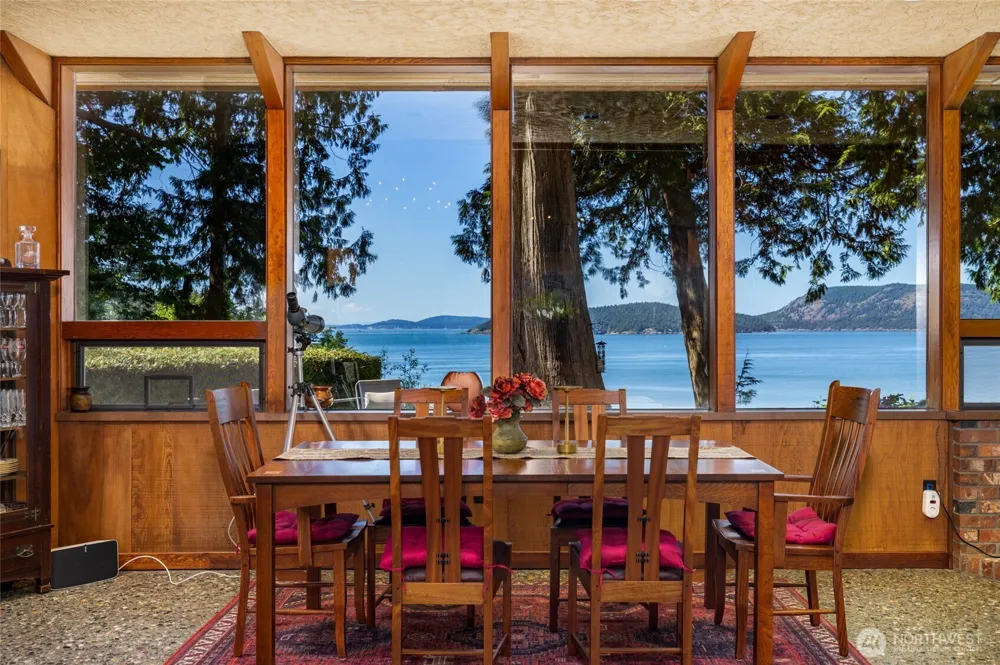 3559 Biz Point Road Anacortes, WA 98221