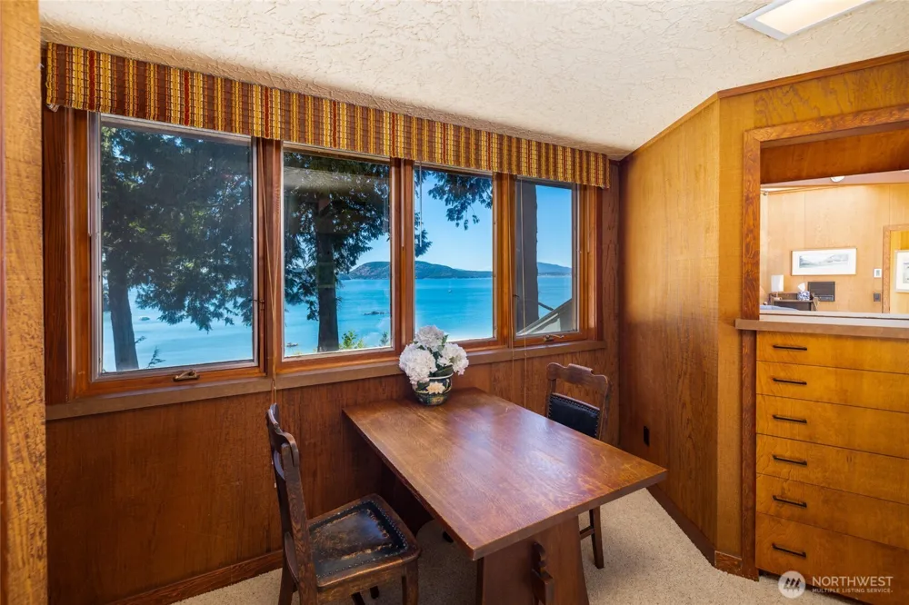 3559 Biz Point Road Anacortes, WA 98221