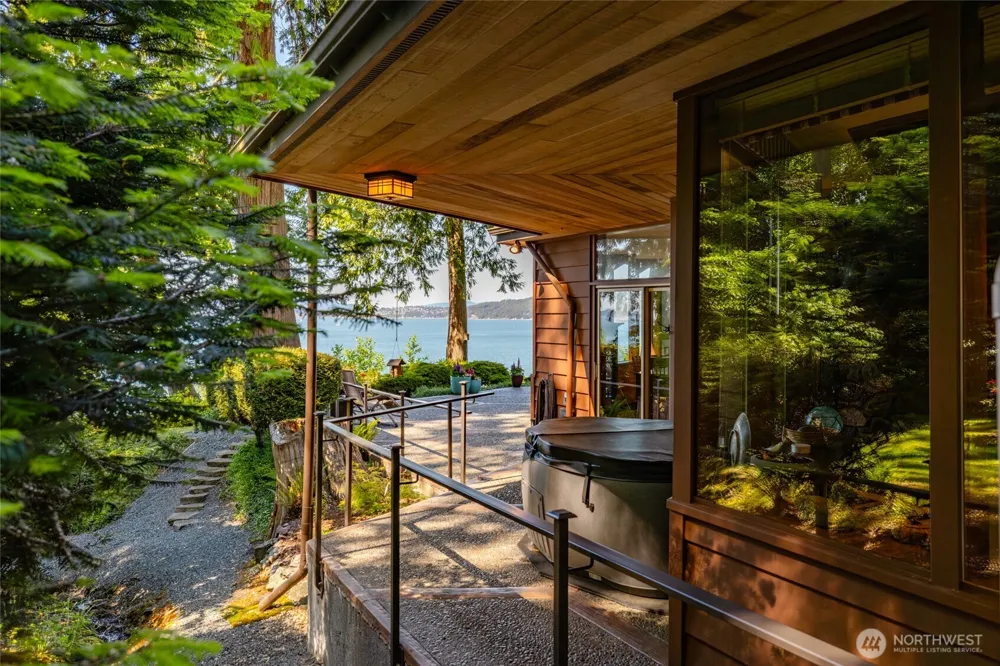 3559 Biz Point Road Anacortes, WA 98221