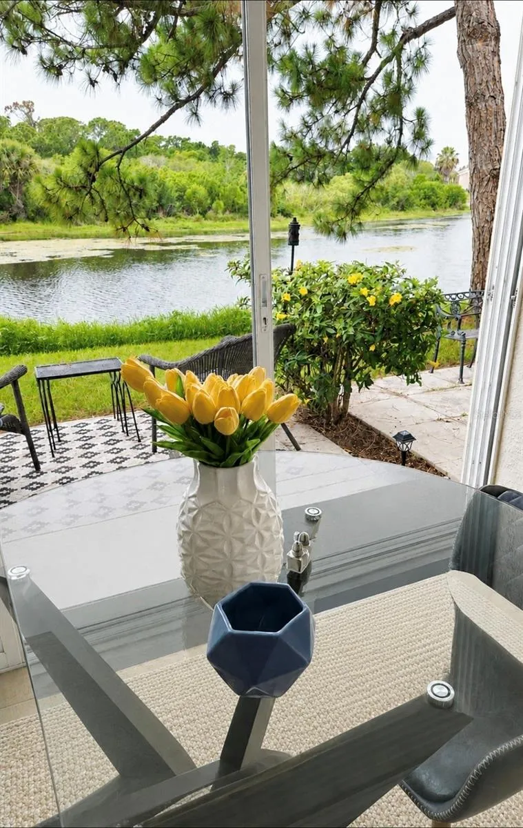 8360 WINGATE DRIVE #811 Sarasota, FL 34238