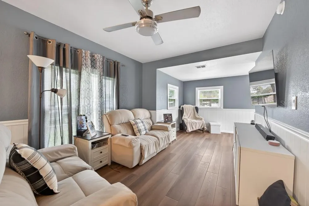 6101 ANNA AVENUE Gibsonton, FL 33534