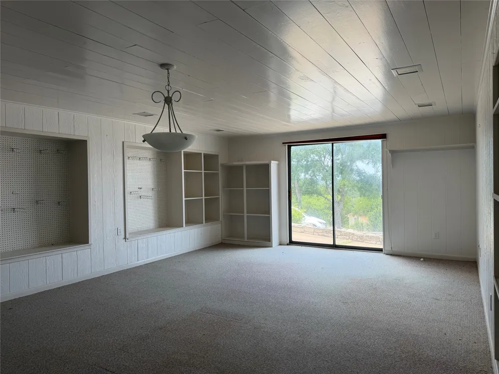808 Ox Bow Horseshoe Bay, TX 78657