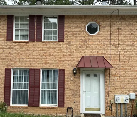 1112 Windgate Circle NW