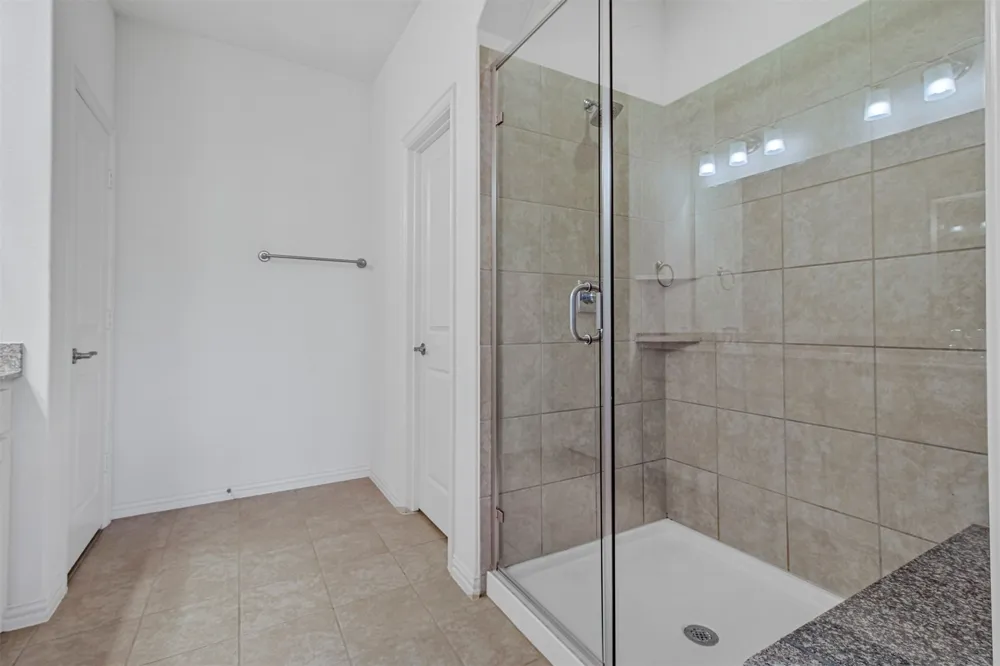 5208 Mcpherson Lane McKinney, TX 75070