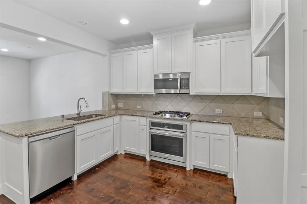5208 Mcpherson Lane McKinney, TX 75070