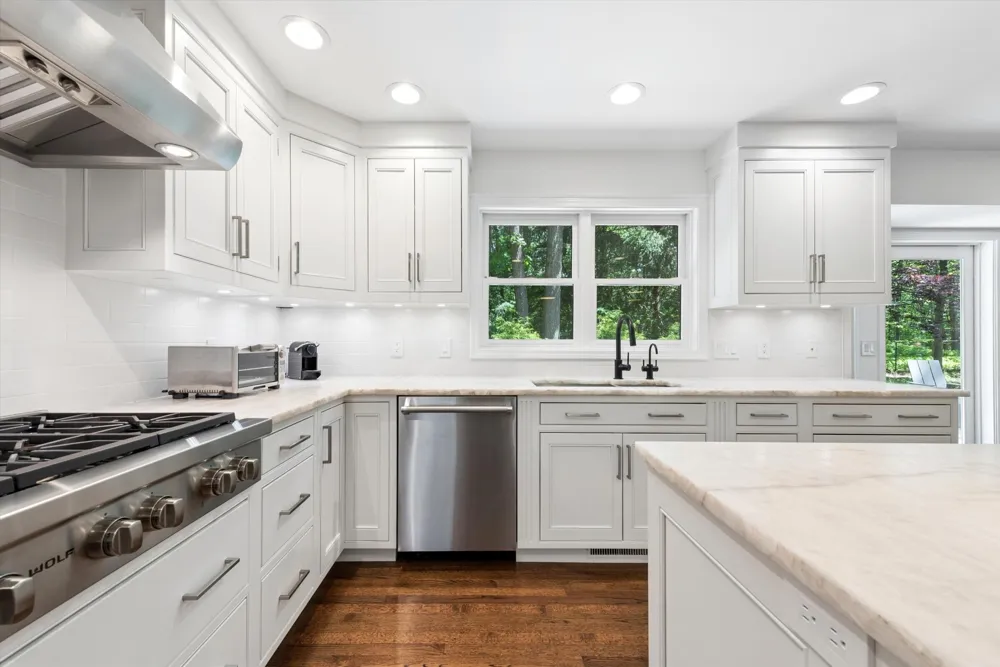 18353 Forest Beach Drive New Buffalo, MI 49117