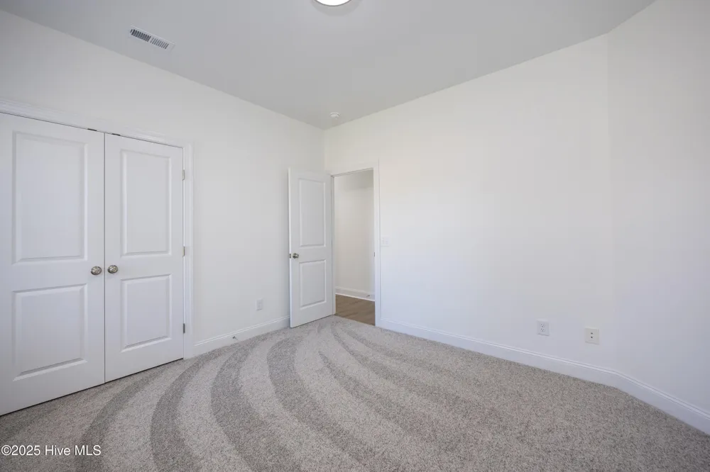 107 Sunny Acres Lane Clinton, NC 28328