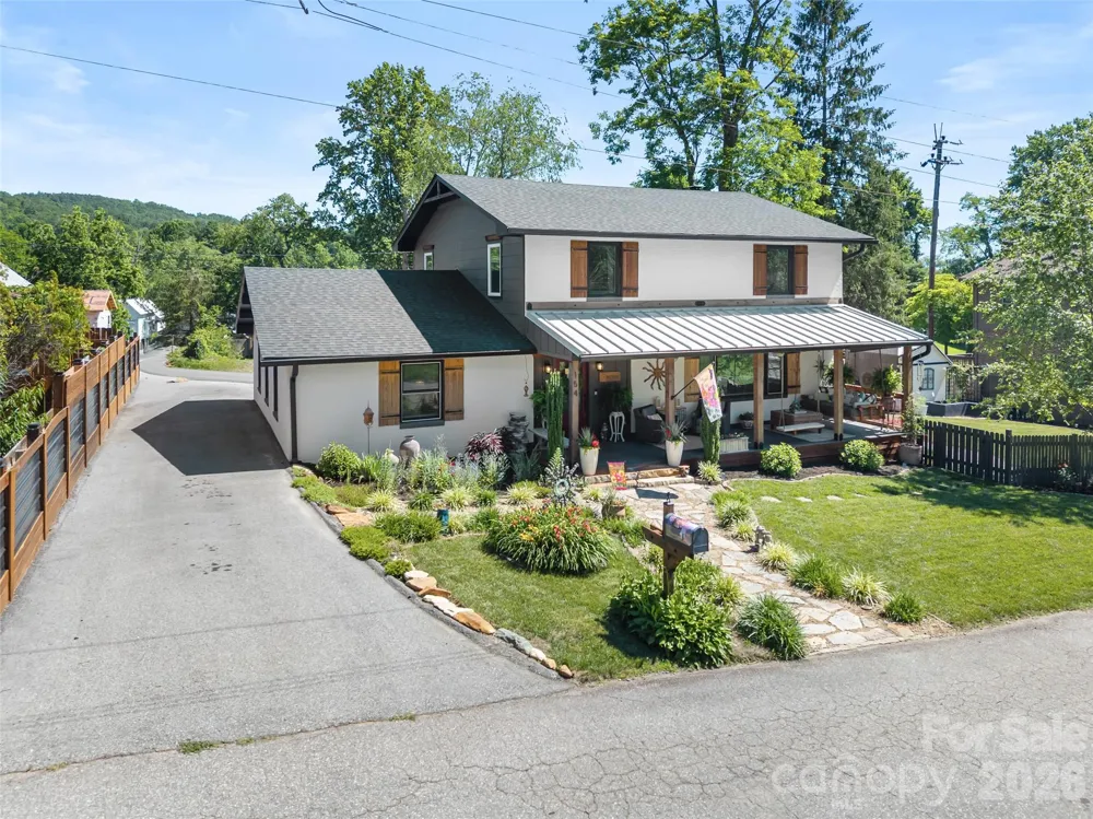 154 White Oak Lane Brevard, NC 28712