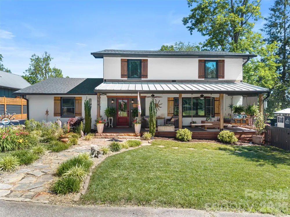 154 White Oak Lane Brevard, NC 28712