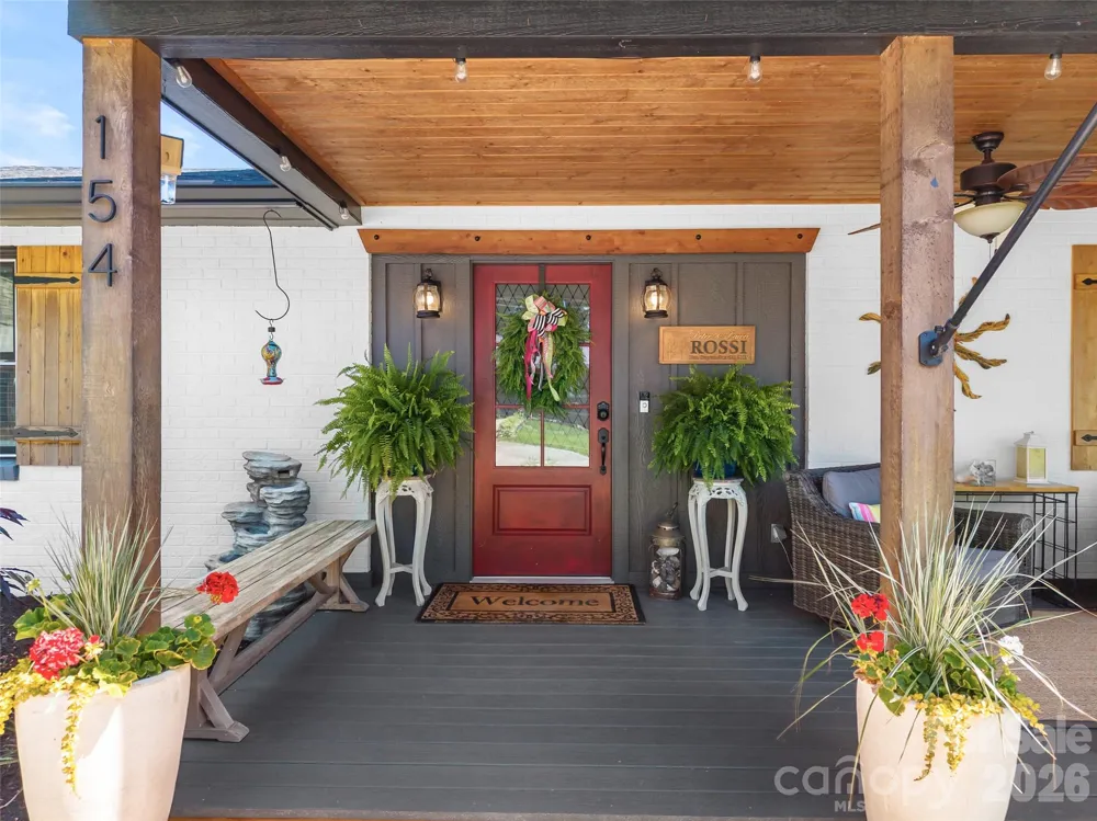 154 White Oak Lane Brevard, NC 28712