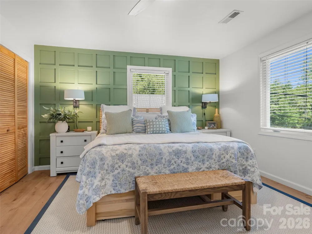 154 White Oak Lane Brevard, NC 28712