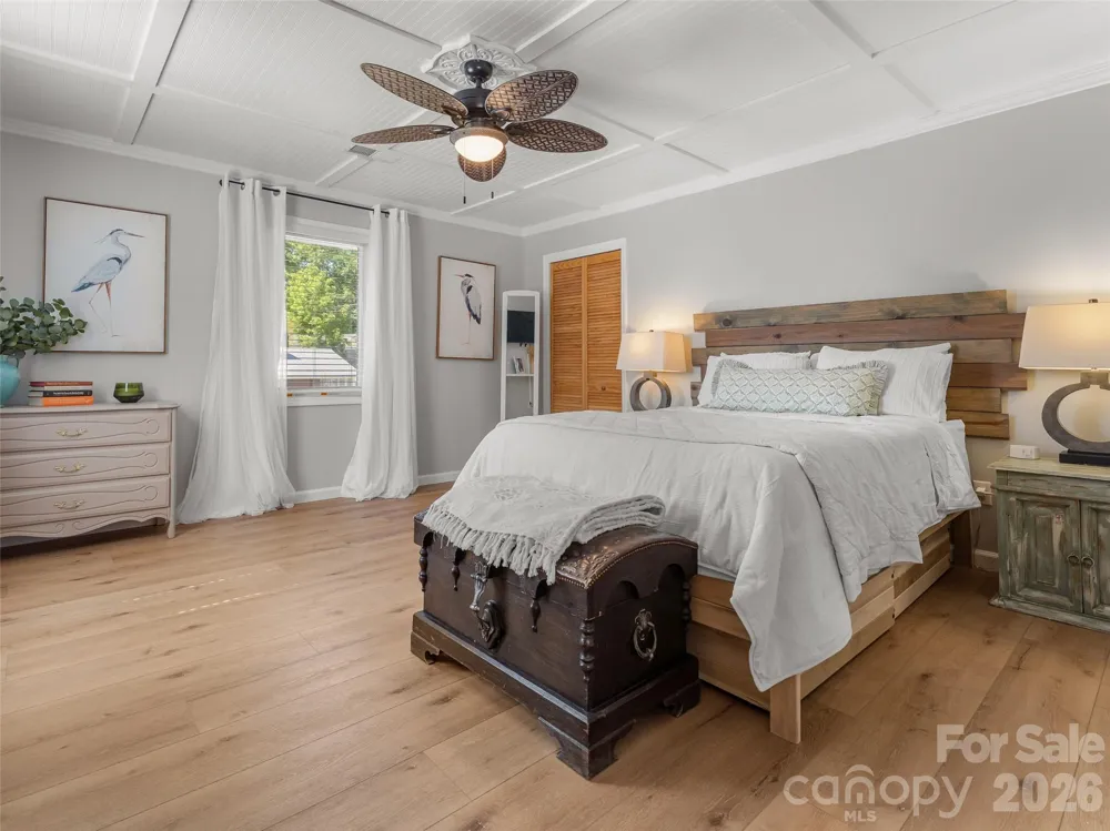 154 White Oak Lane Brevard, NC 28712