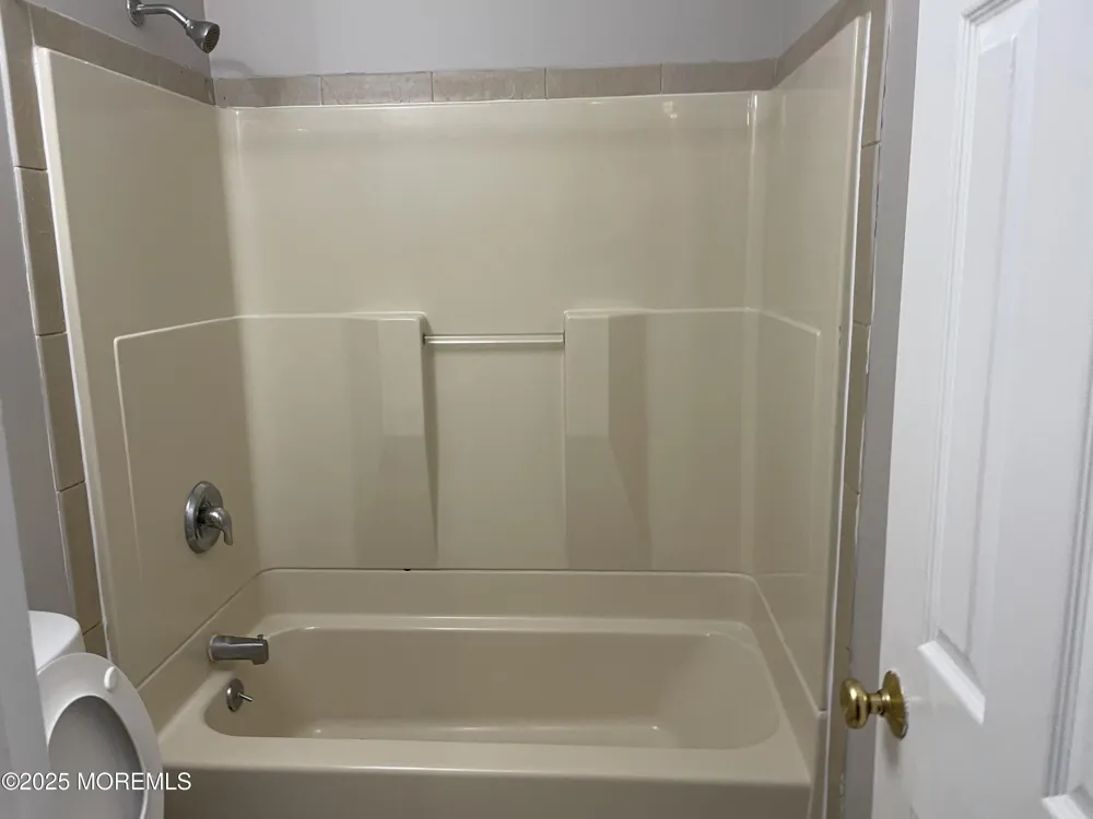 159 Port Monmouth Road #2 Keansburg, NJ 07734