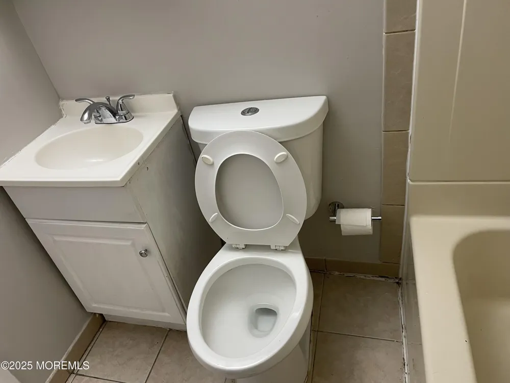 159 Port Monmouth Road #2 Keansburg, NJ 07734