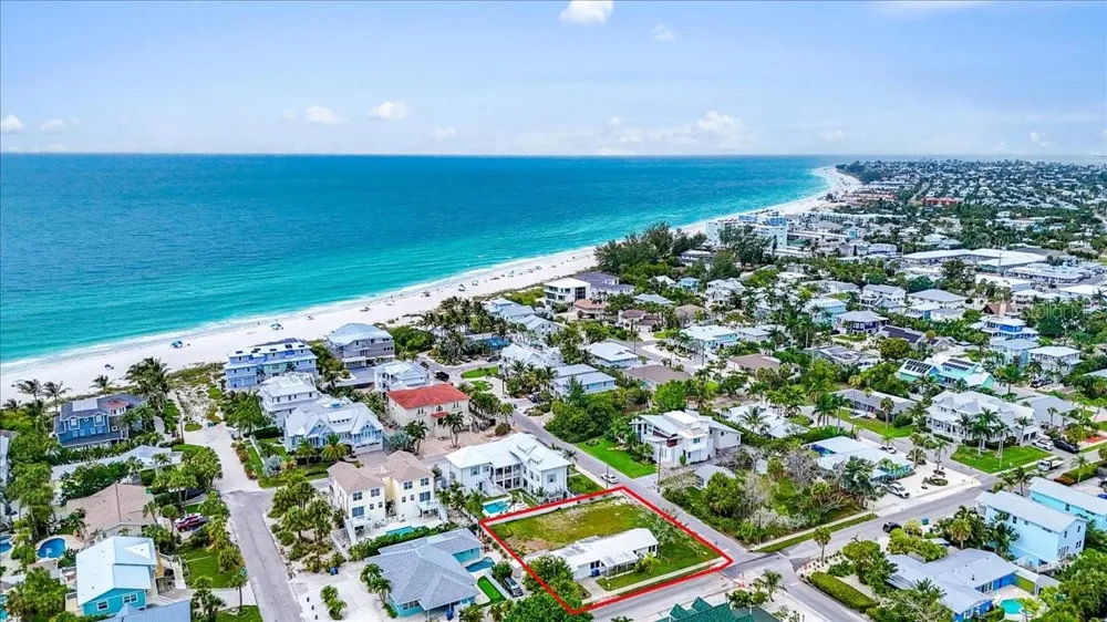 121 48TH STREET Holmes Beach, FL 34217