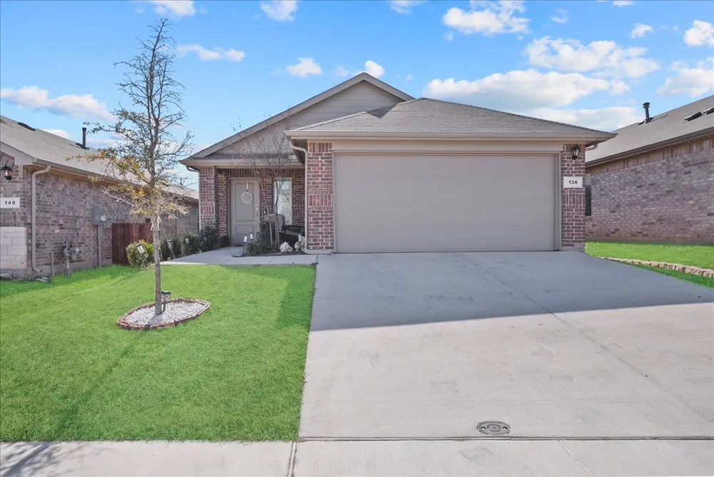 136 Greengate Drive Boyd, TX 76023