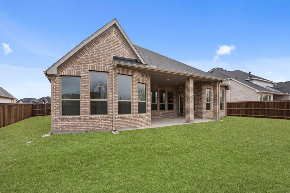 2611 Brazos Drive Mansfield, TX 76063