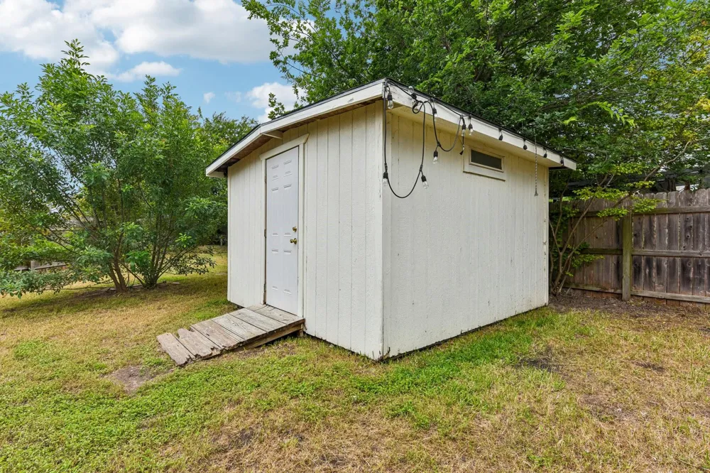 20802 Pacers Gait Lane Pflugerville, TX 78660