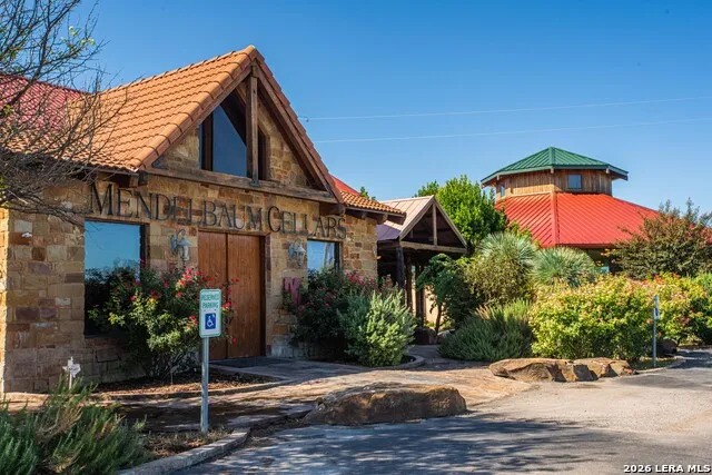 10207 E US Highway 290 Fredericksburg, TX 78624