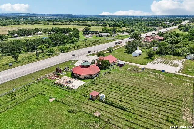 10207 E US Highway 290 Fredericksburg, TX 78624