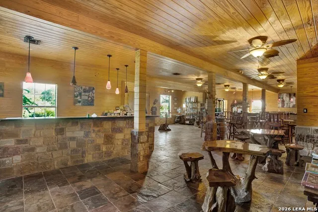 10207 E US Highway 290 Fredericksburg, TX 78624