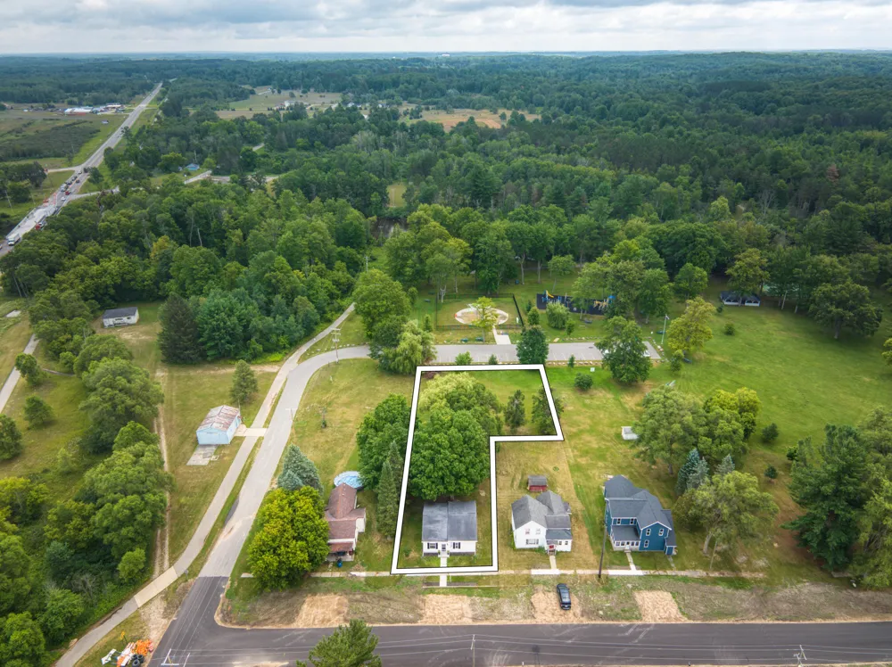 209 S River Street Evart, MI 49631