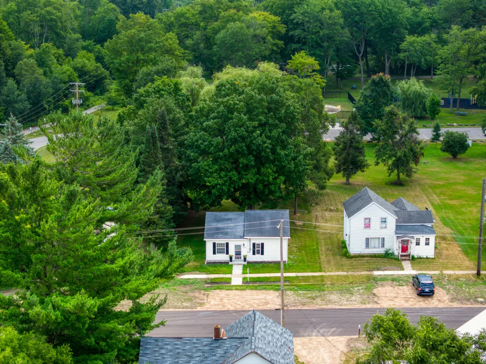 209 S River Street Evart, MI 49631