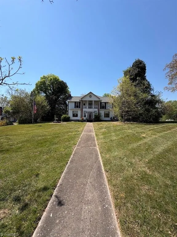 2052 Moravian Falls Road Moravian Falls, NC 28654