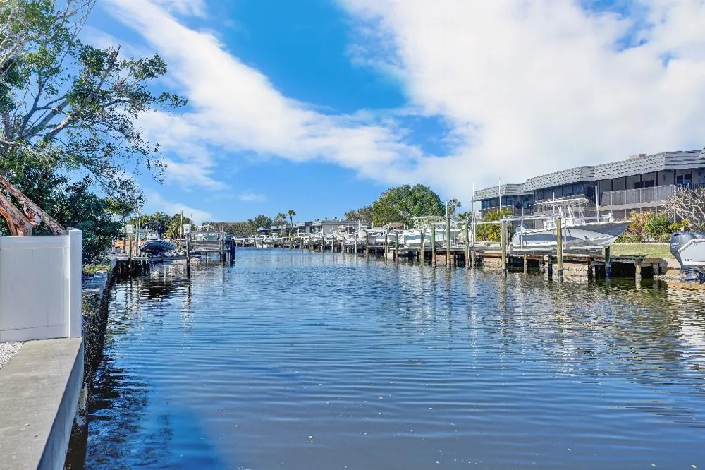 10308 SANDPIPER ROAD W Bradenton, FL 34209