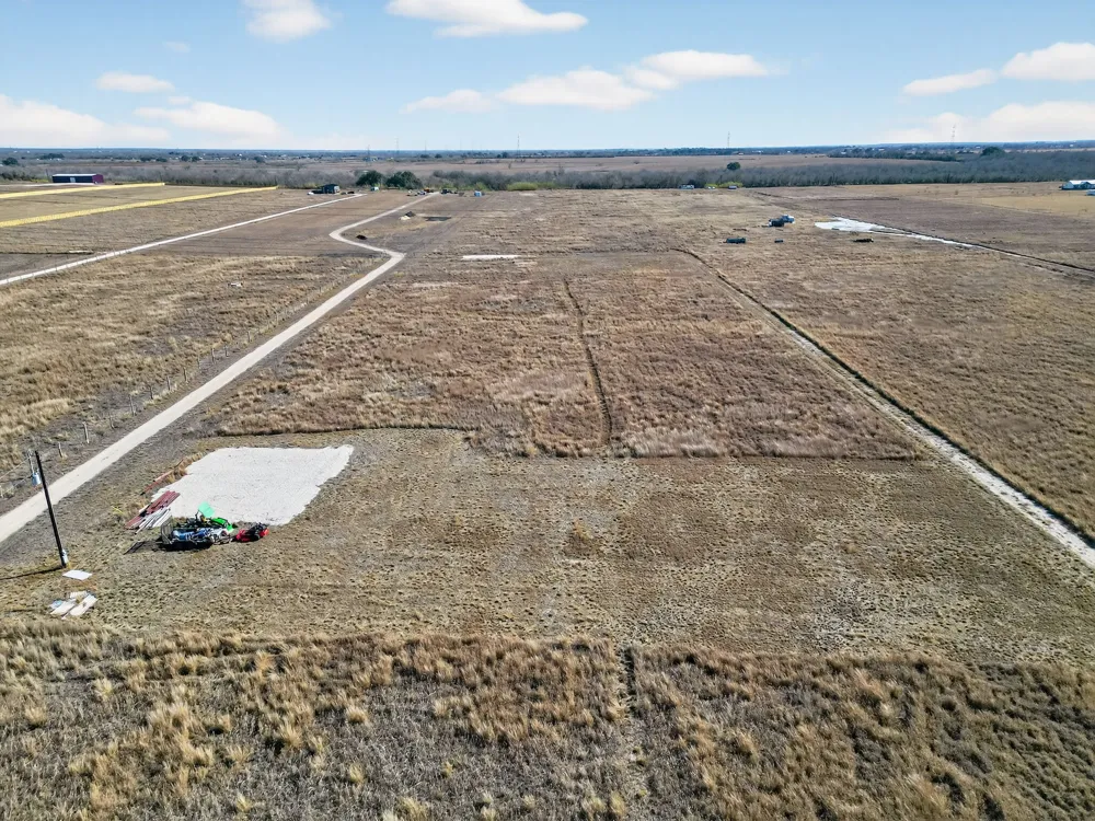 1557 Scull Road #Tract X San Marcos, TX 78666
