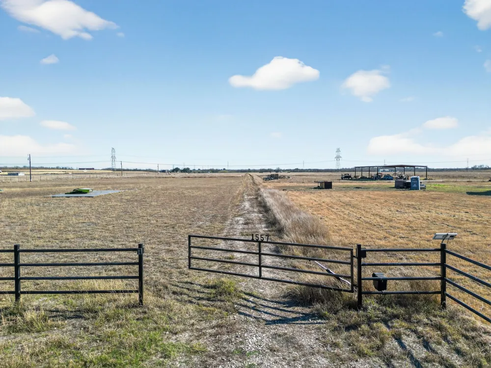 1557 Scull Road #Tract X San Marcos, TX 78666