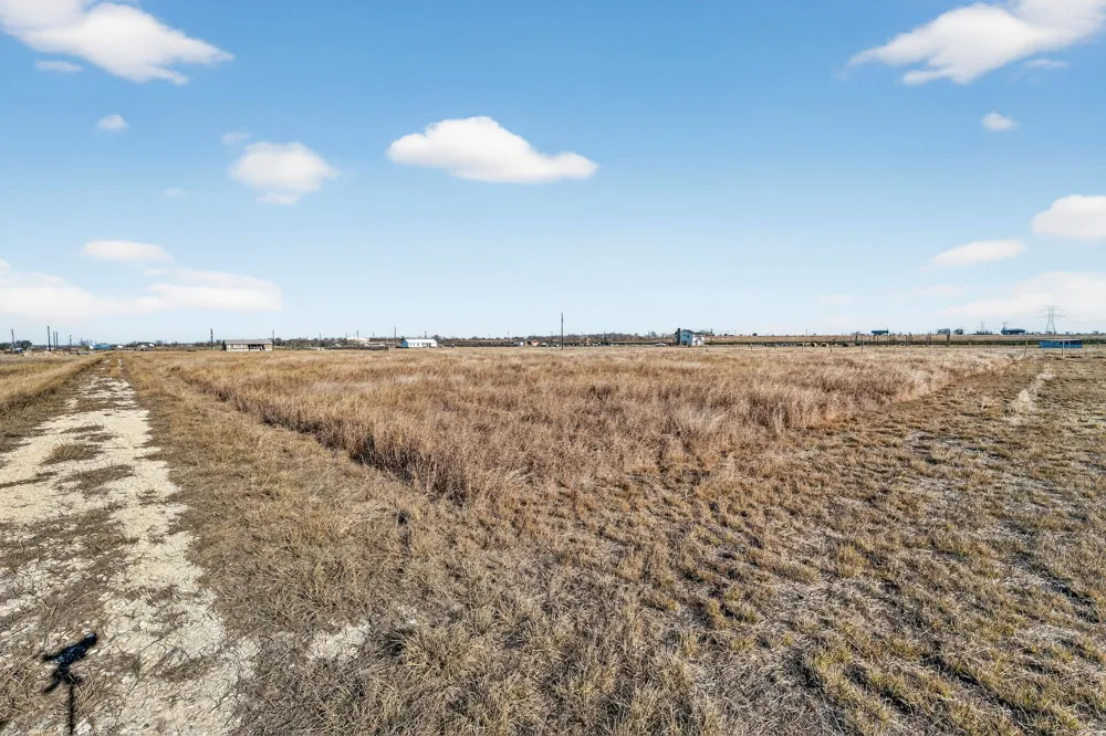 1557 Scull Road #Tract X San Marcos, TX 78666
