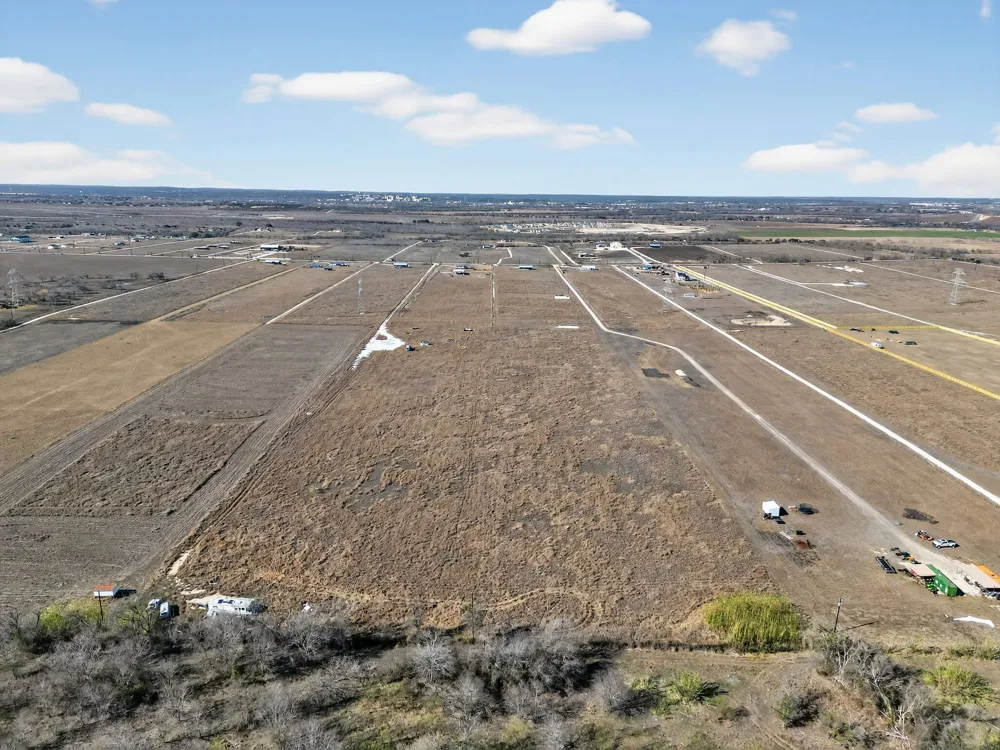 1557 Scull Road #Tract X San Marcos, TX 78666