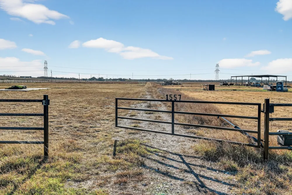 1557 Scull Road #Tract X San Marcos, TX 78666