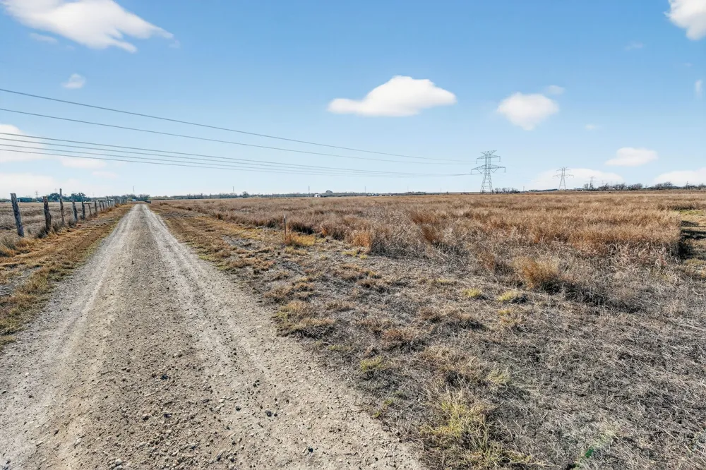 1557 Scull Road #Tract X San Marcos, TX 78666