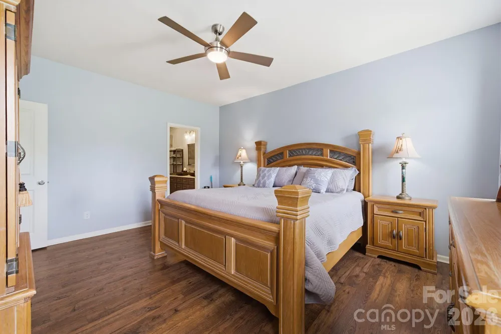 112 B Davenport Drive Statesville, NC 28677