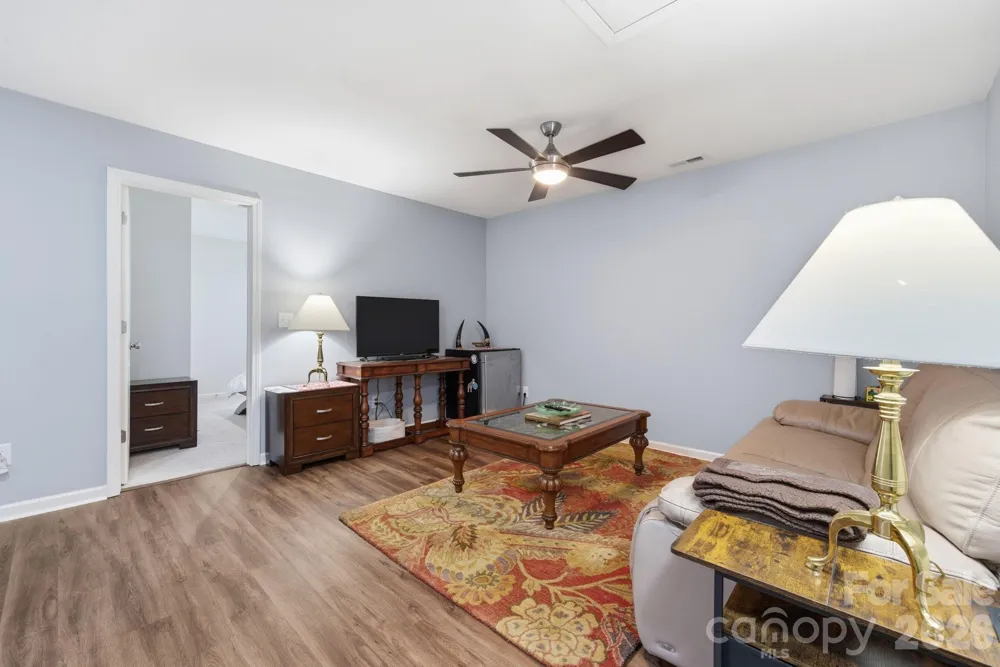 112 B Davenport Drive Statesville, NC 28677