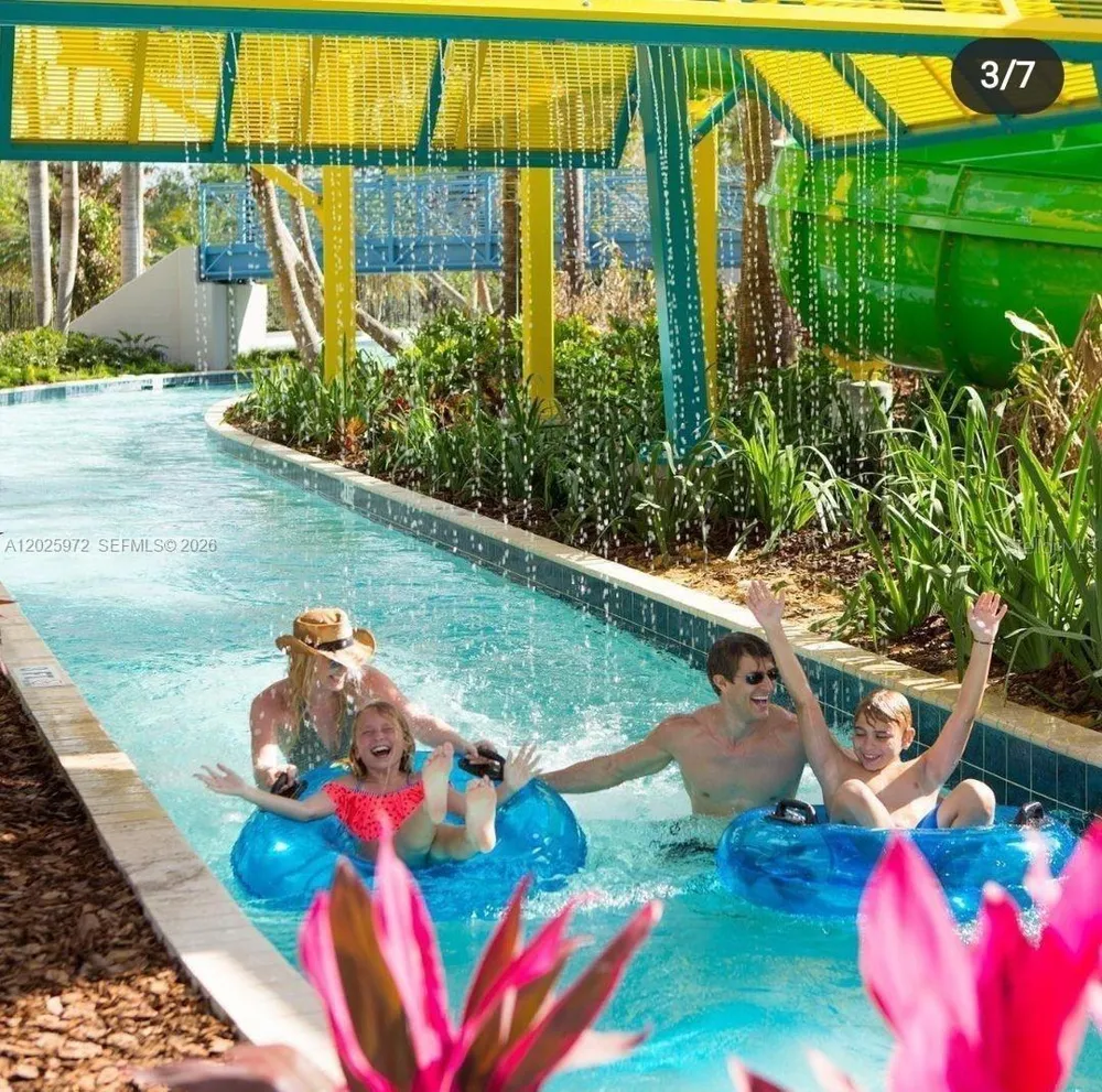 14501 GROVE RESORT AVENUE #3425 Winter Garden, FL 34787