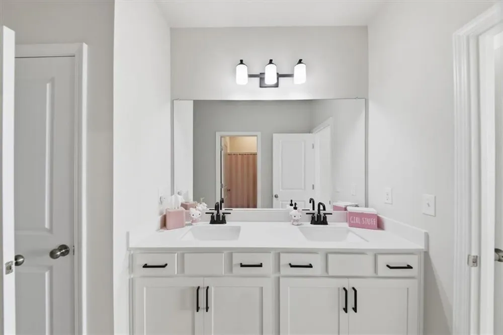 3939 Alderstone Drive Flowery Branch, GA 30542