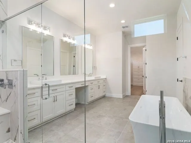 34 Vintage Trace San Antonio, TX 78257