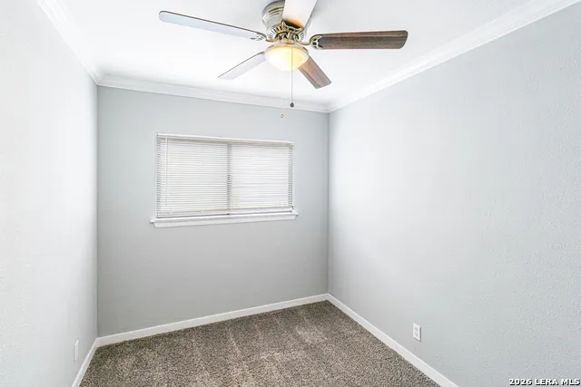 4334 HICKORY HILL DR Kirby, TX 78219