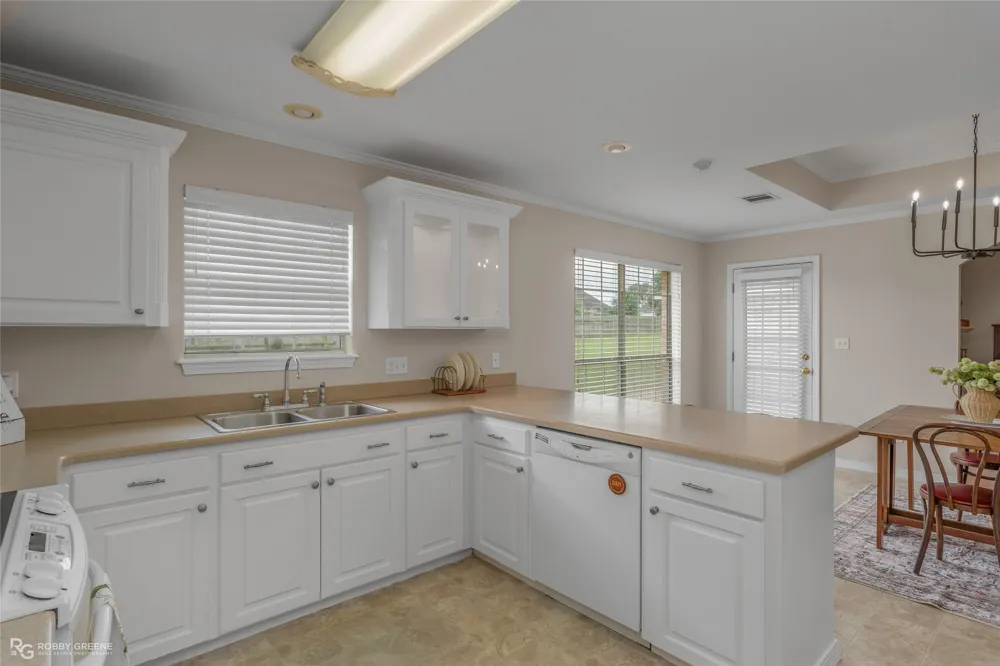 129 Wilburn Road Stonewall, LA 71078