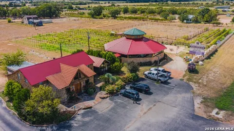 10207 E US Hwy 290