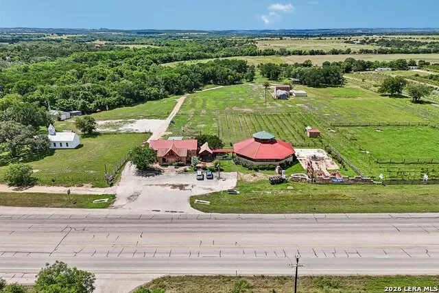 10207 E US Hwy 290 Fredericksburg, TX 78624