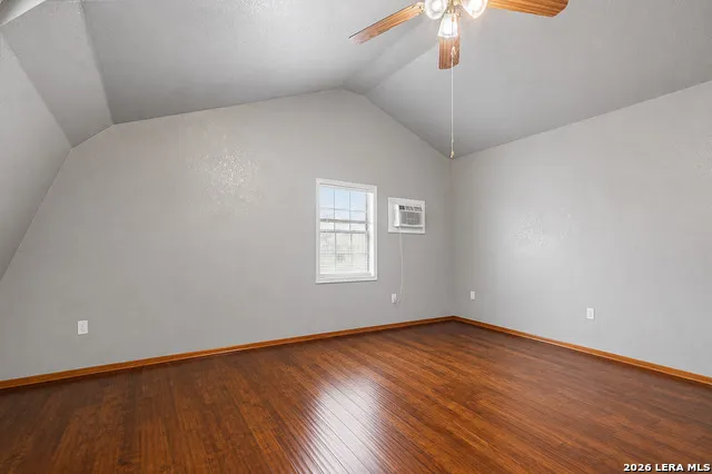 10207 E US Hwy 290 Fredericksburg, TX 78624