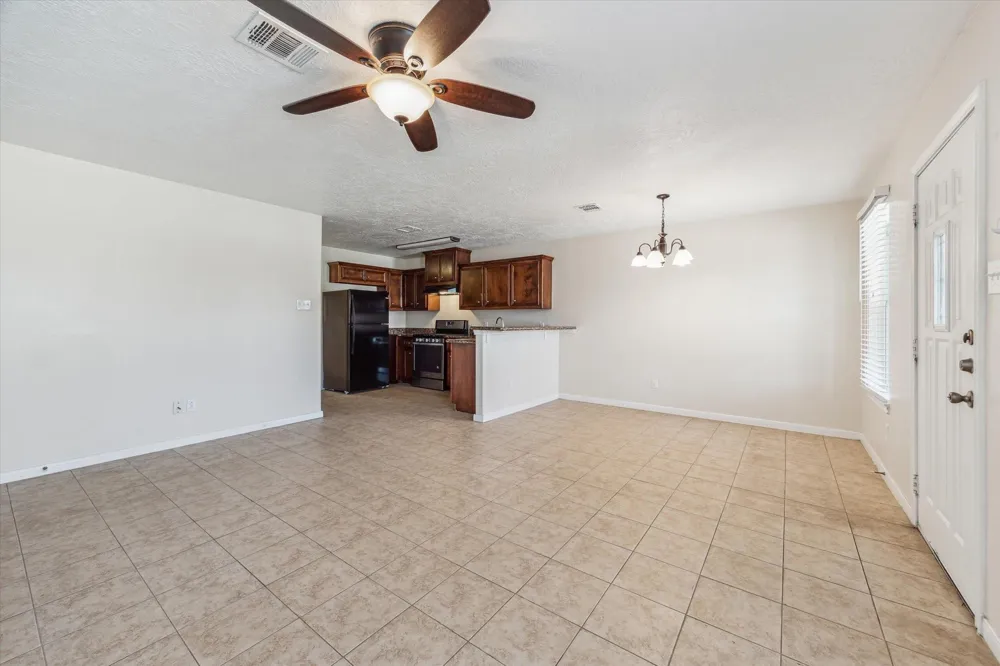 8424 Cannon Street #A Houston, TX 77051